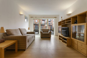 Living room- click for photo gallery